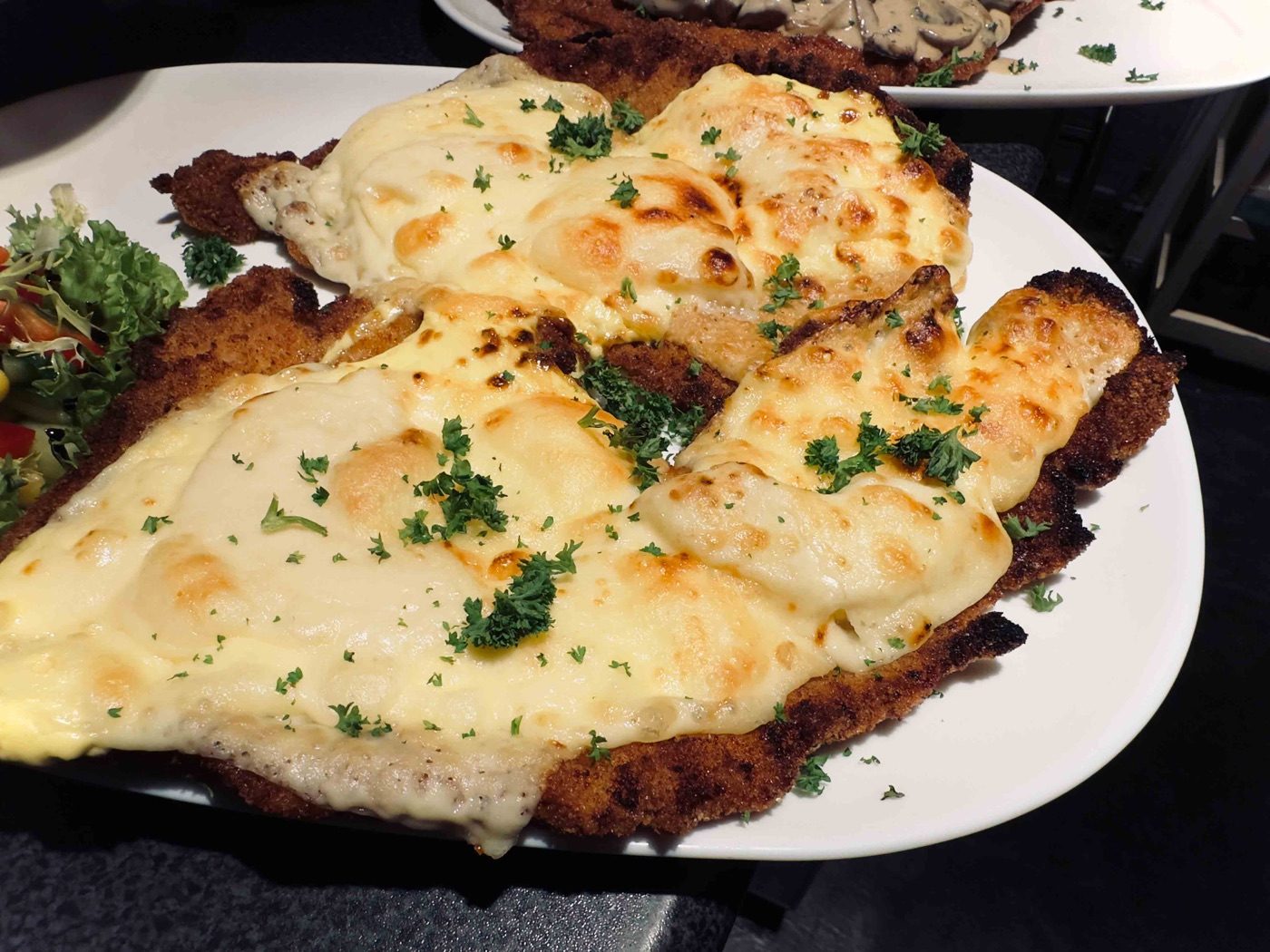 Überbackenes Schnitzel